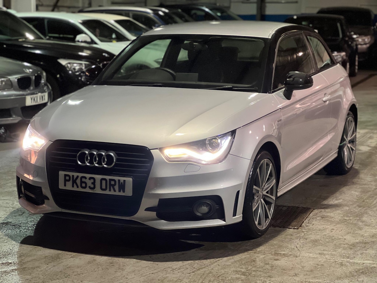 Used Audi A1 2013 for sale - 77016050: Photo 2