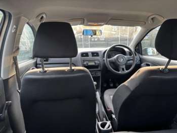 Used Volkswagen Polo 2010 for sale - 74477861: Photo