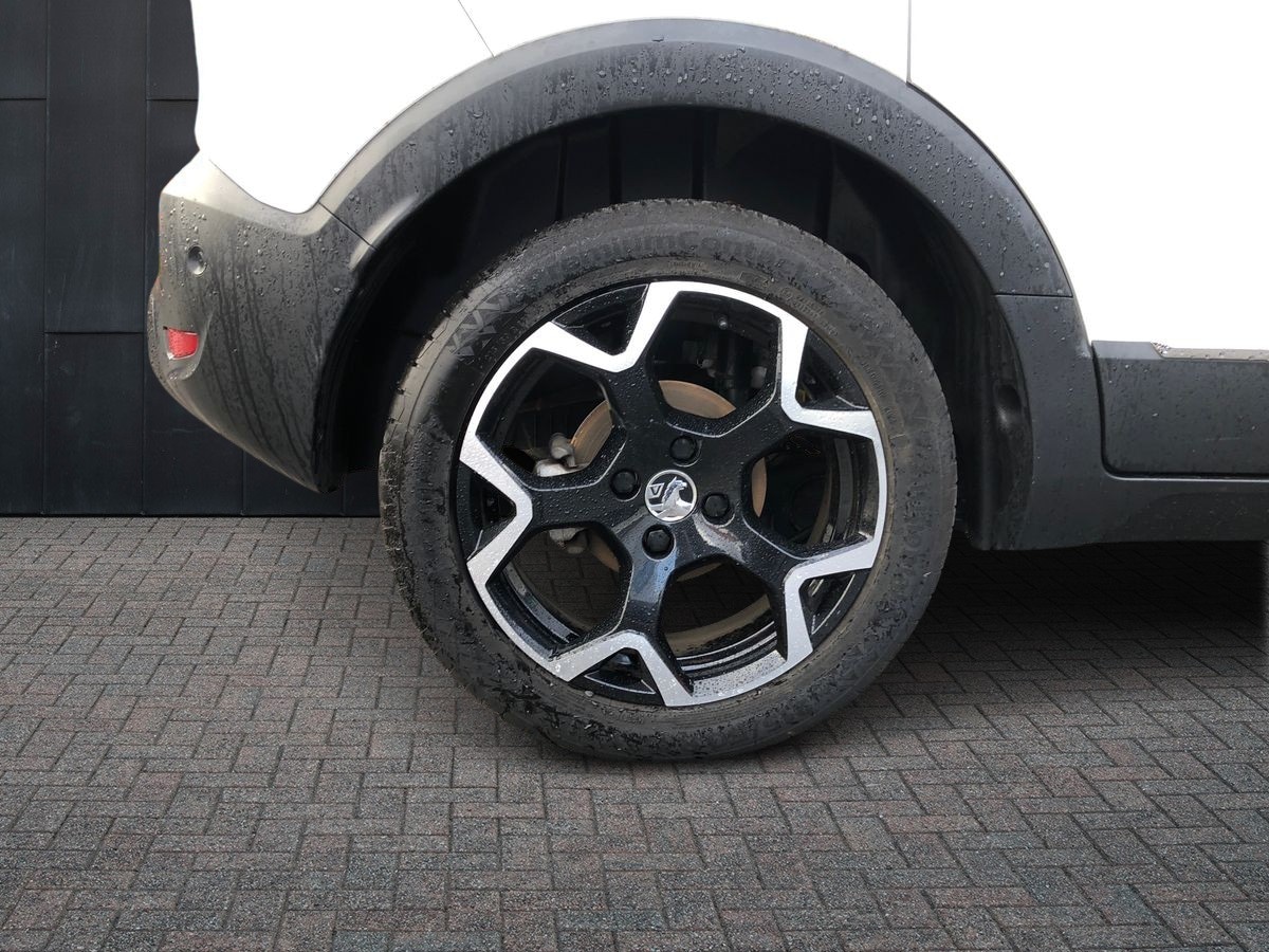 Used Vauxhall Crossland 2022 for sale - 76834895: Photo 11
