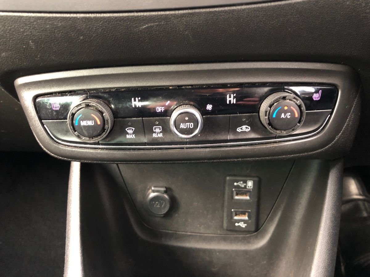 Used Vauxhall Crossland 2022 for sale - 76834895: Photo 16