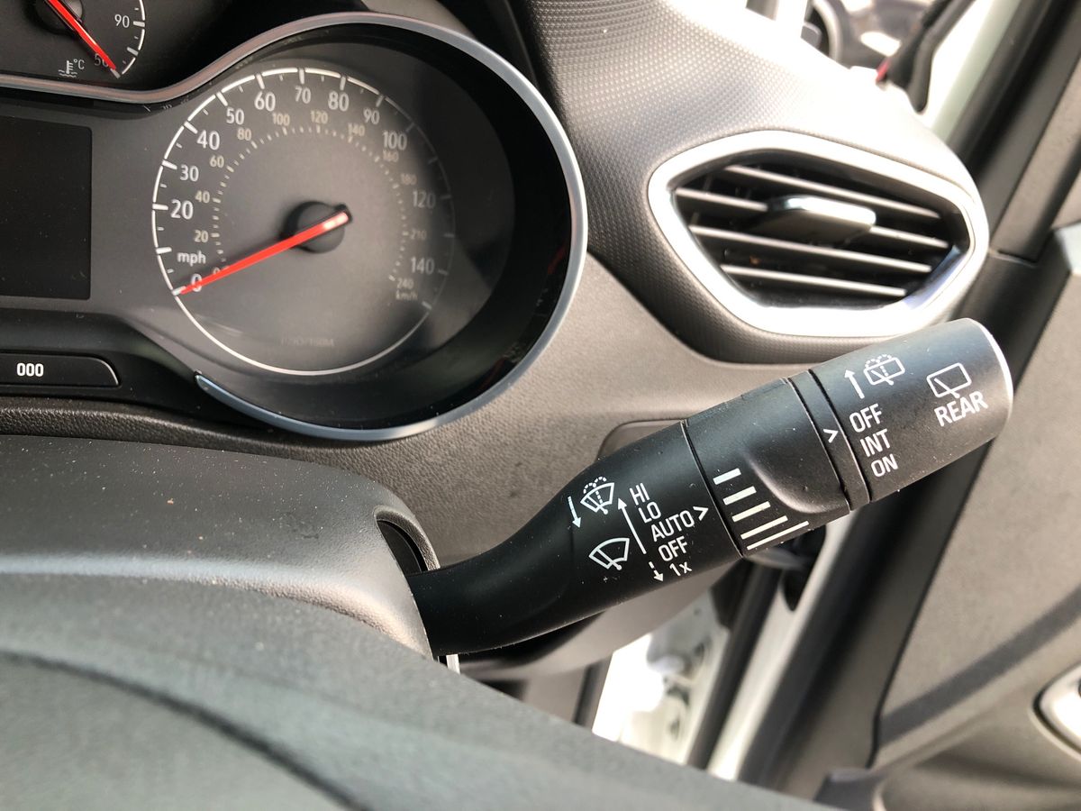 Used Vauxhall Crossland 2022 for sale - 76834895: Photo 33