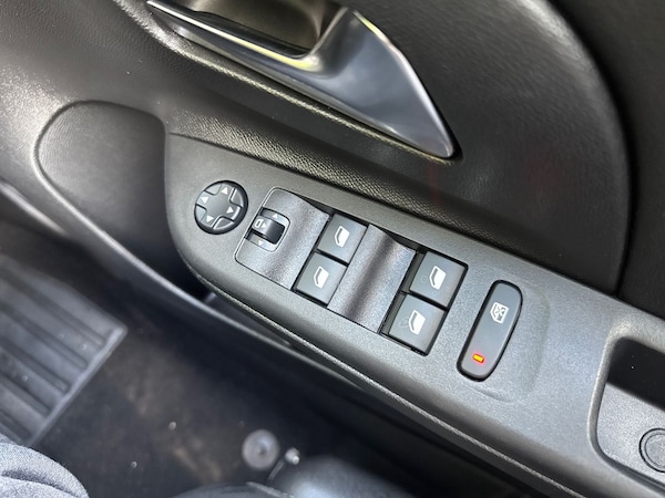 Used Vauxhall Corsa 2021 for sale - 75776059: Photo 17