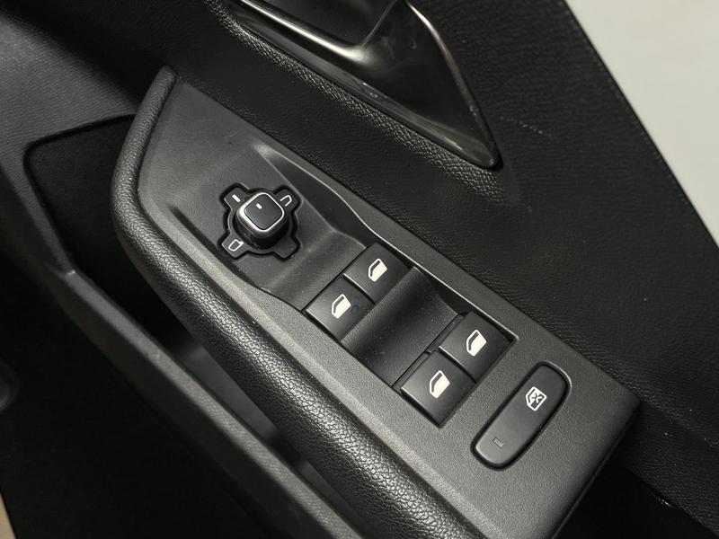 Used Vauxhall Astra 2024 for sale - 77910562: Photo 17