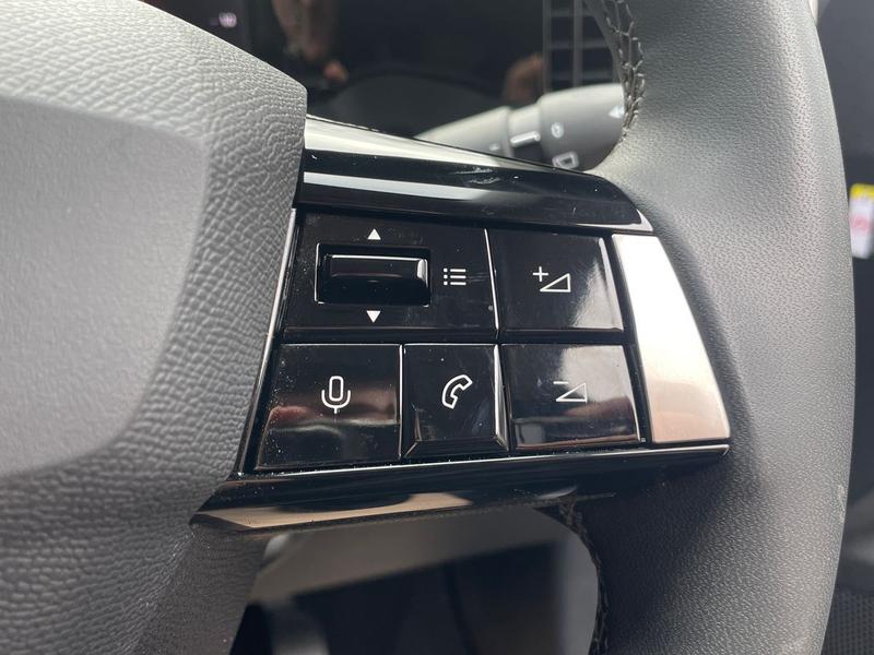 Used Vauxhall Astra 2024 for sale - 77910562: Photo 24