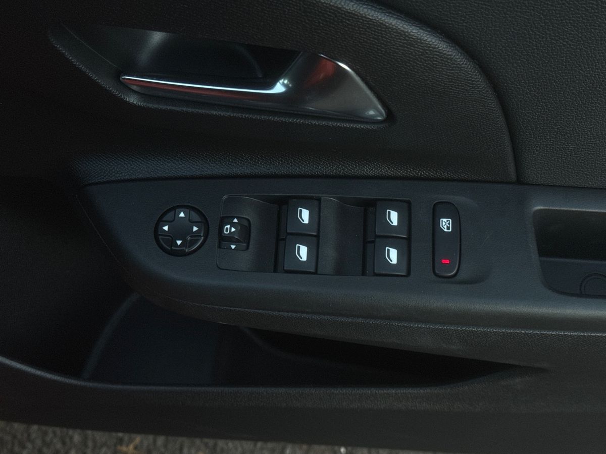 Used Vauxhall Corsa 2020 for sale - 76750058: Photo 17