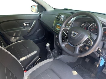 Used Dacia Sandero Stepway 2019 for sale - 78618492: Photo