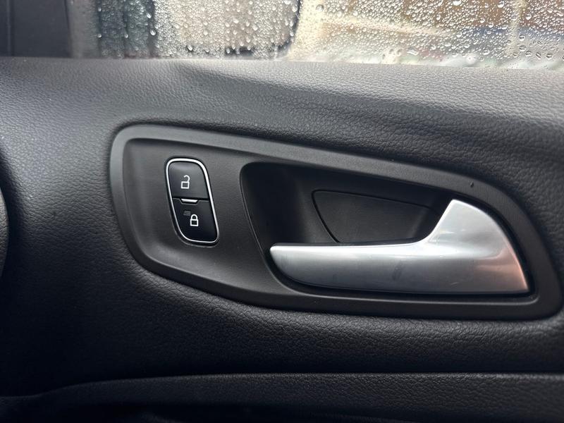 Used Ford Kuga 2017 for sale - 77910528: Photo 38