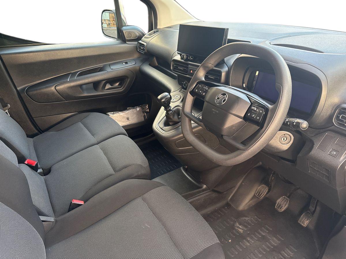 Used Vauxhall Combo 2024 for sale - 77165511: Photo 3