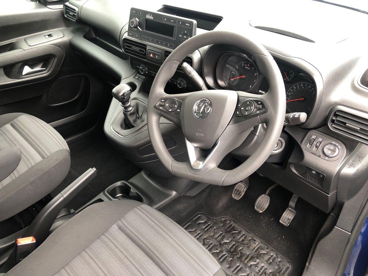 Used Vauxhall Combo Life 2022 for sale - 76404739: Photo 10