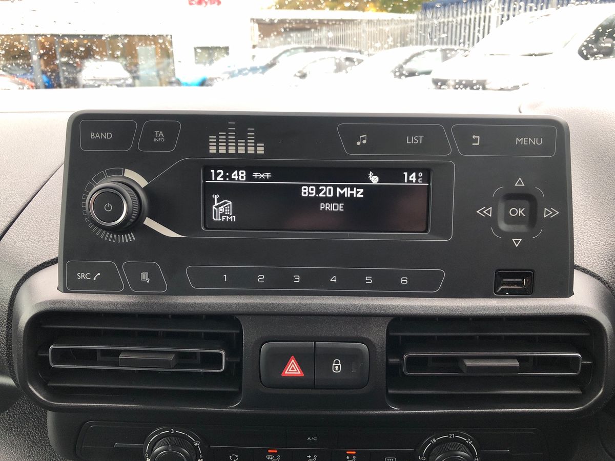 Used Vauxhall Combo Life 2022 for sale - 76404739: Photo 18