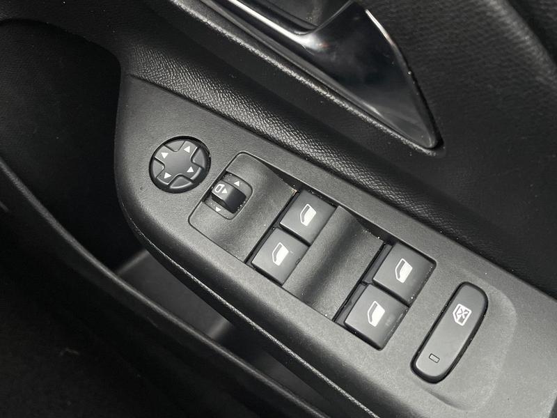 Used Vauxhall Corsa 2022 for sale - 77910551: Photo 17