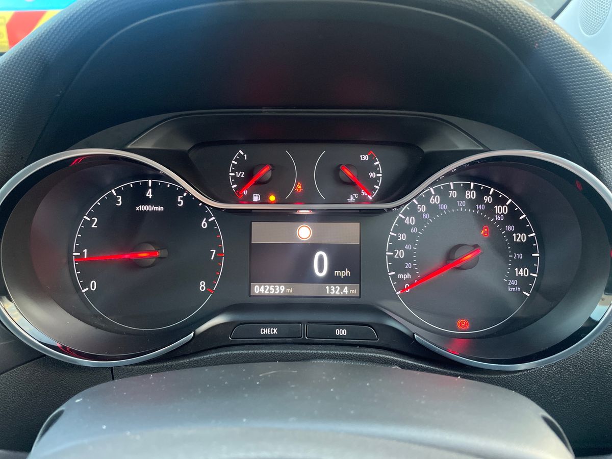 Used Vauxhall Crossland 2022 for sale - 76894772: Photo 22