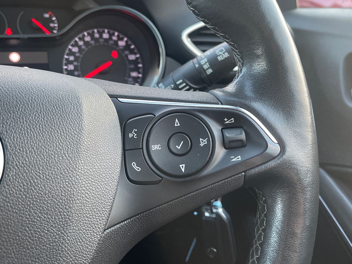 Used Vauxhall Crossland 2022 for sale - 76894772: Photo 24