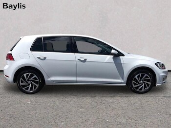 Used Volkswagen Golf 2019 for sale - 78792285: Photo