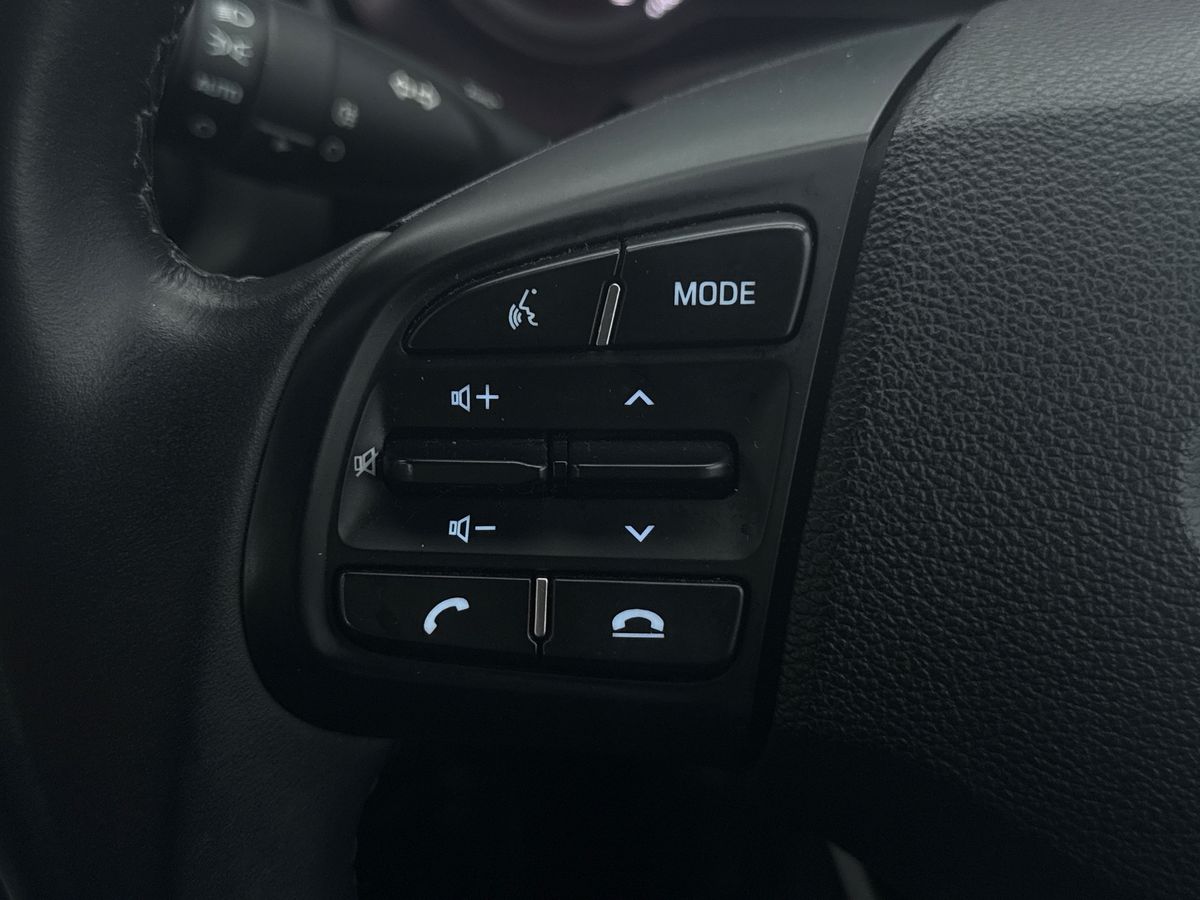 Used Hyundai i10 2023 for sale - 77893965: Photo 23