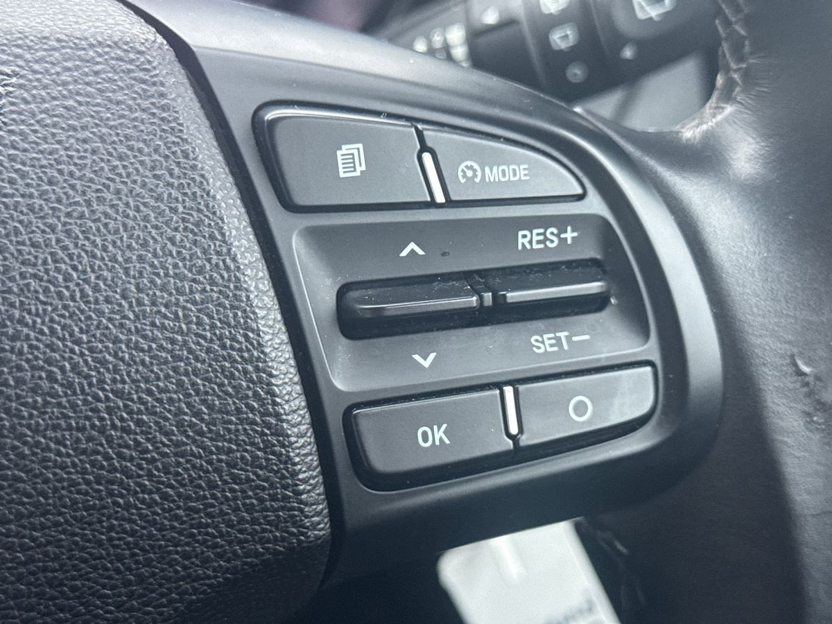 Used Hyundai i10 2023 for sale - 77893965: Photo 24