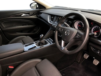 Used Vauxhall Insignia 2018 for sale - 77397415: Photo