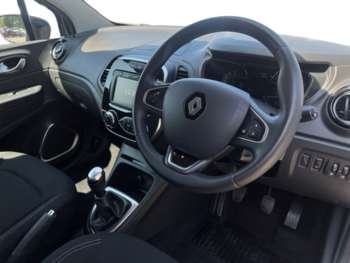 Used Renault Captur 2019 for sale - 74636961: Photo