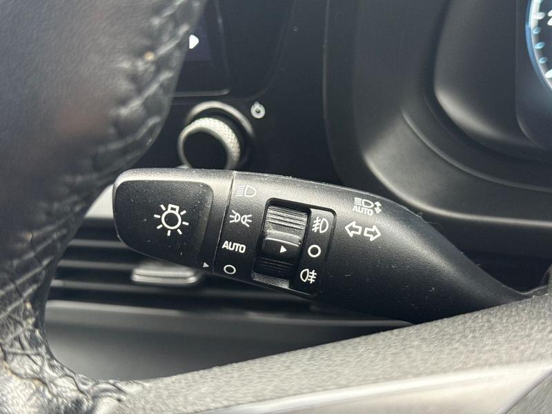 Used Hyundai i20 2022 for sale - 77910612: Photo 31