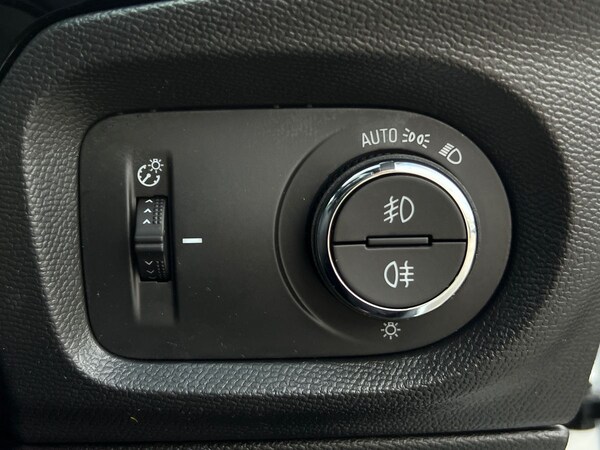 Used Vauxhall Corsa 2024 for sale - 75534360: Photo 37