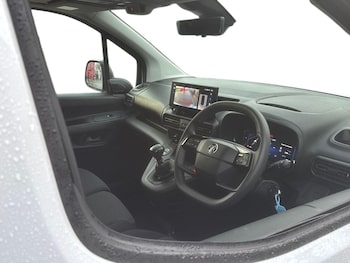 Used Vauxhall Combo 2024 for sale - 76507495: Photo