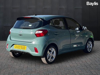 Used Hyundai i10 2023 for sale - 77910255: Photo