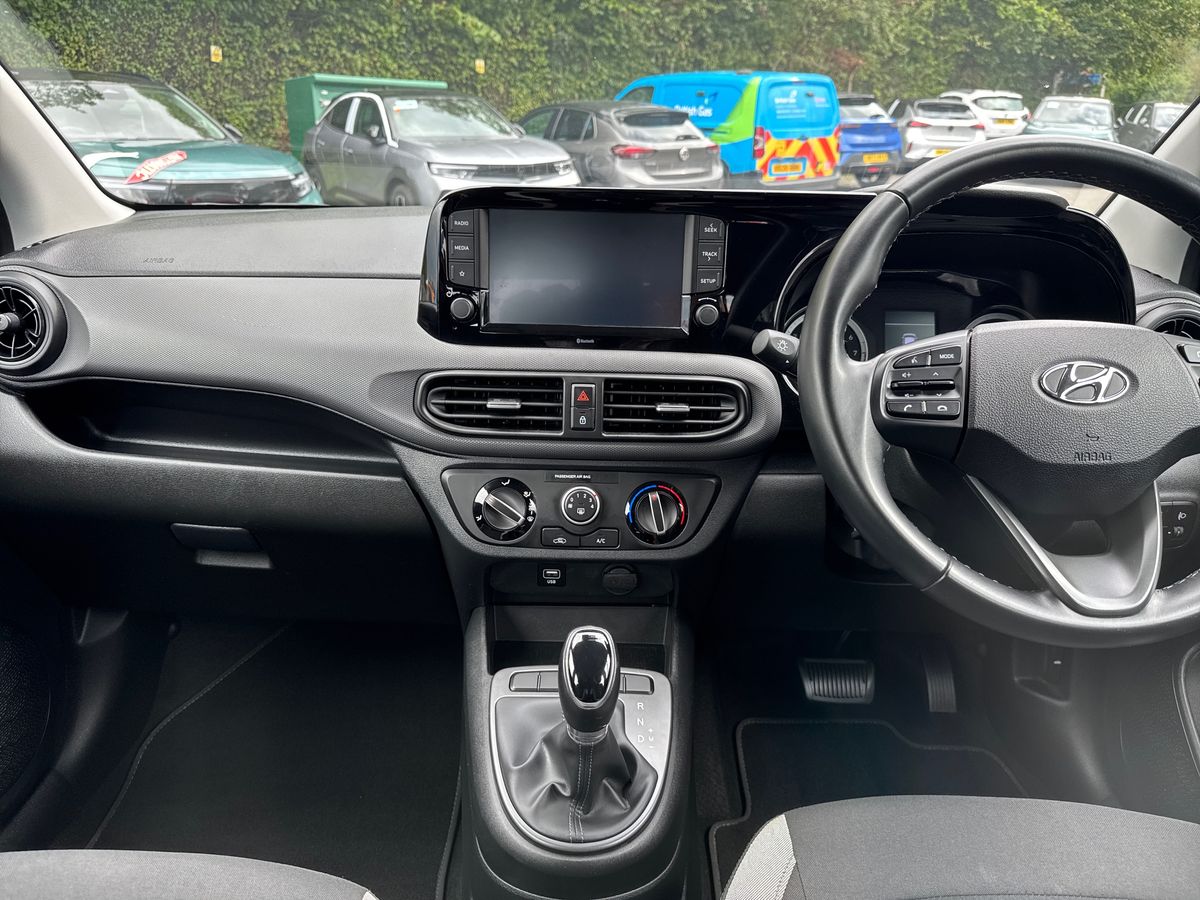 Used Hyundai i10 2023 for sale - 76015170: Photo 15