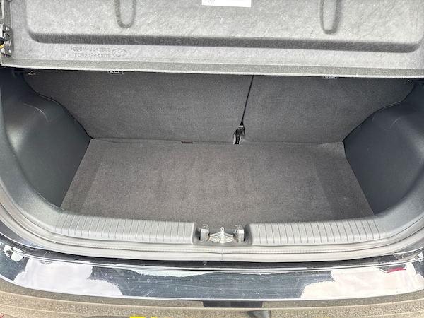Used Hyundai i10 2023 for sale - 76015170: Photo 25