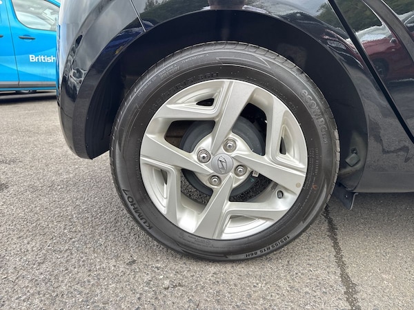Used Hyundai i10 2023 for sale - 76015170: Photo 29