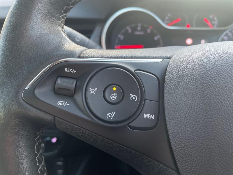 Used Vauxhall Crossland 2022 for sale - 77910491: Photo 23