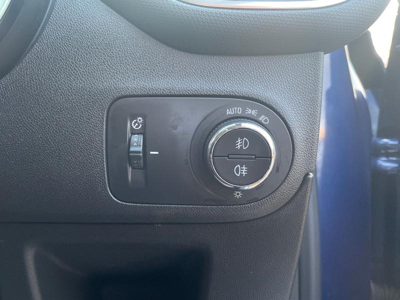 Used Vauxhall Crossland 2022 for sale - 77910491: Photo 30