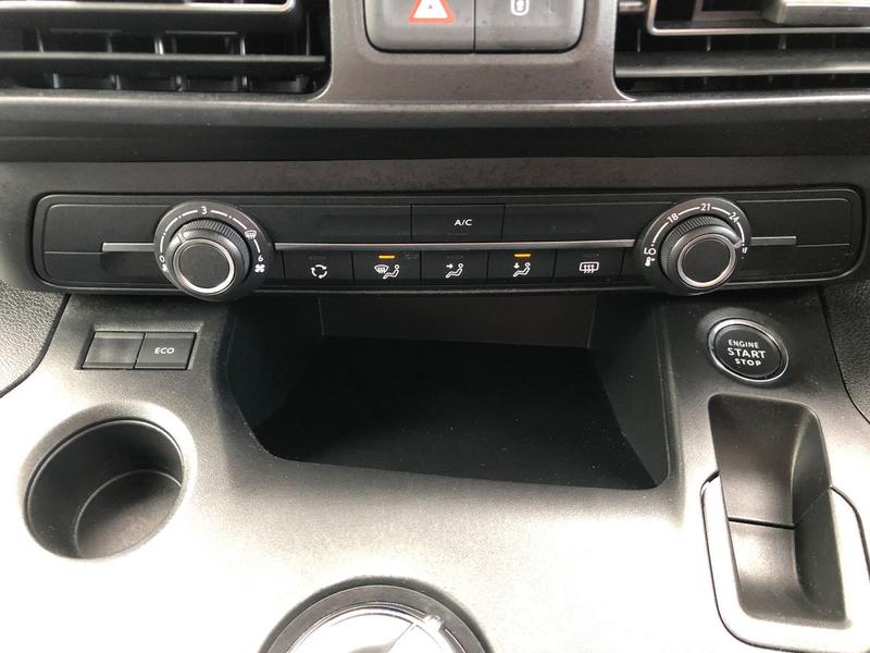 Used Vauxhall Combo Life 2021 for sale - 77901083: Photo 16