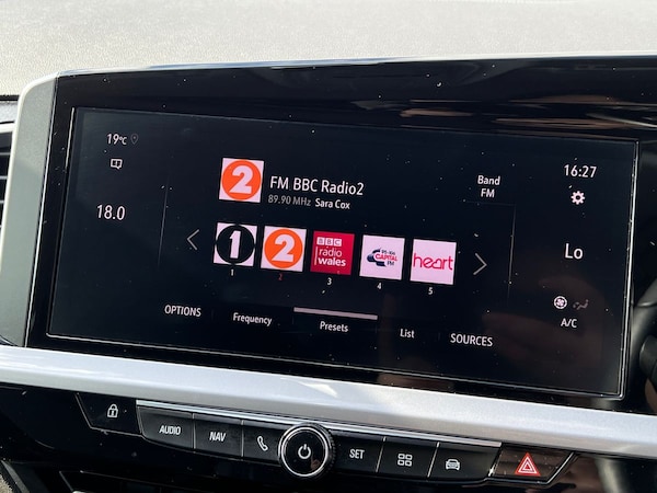 Used Vauxhall Grandland 2022 for sale - 76338958: Photo 18