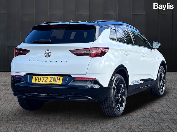 Used Vauxhall Grandland 2022 for sale - 76338958: Photo 2