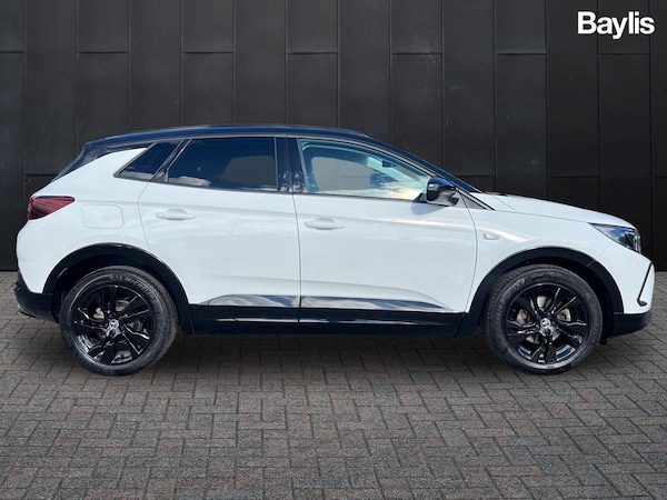 Used Vauxhall Grandland 2022 for sale - 76338958: Photo 5