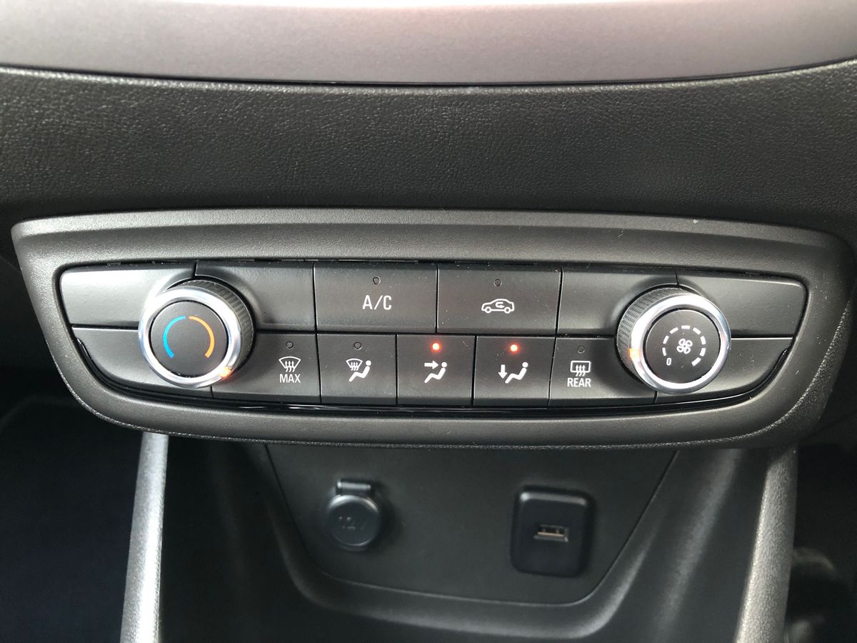 Used Vauxhall Crossland 2022 for sale - 77893877: Photo 16