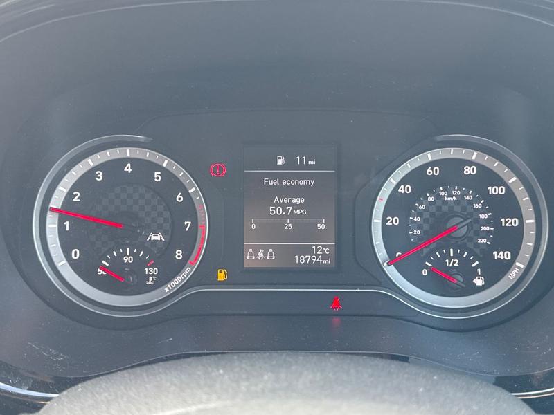 Used Hyundai i10 2023 for sale - 78001318: Photo 20