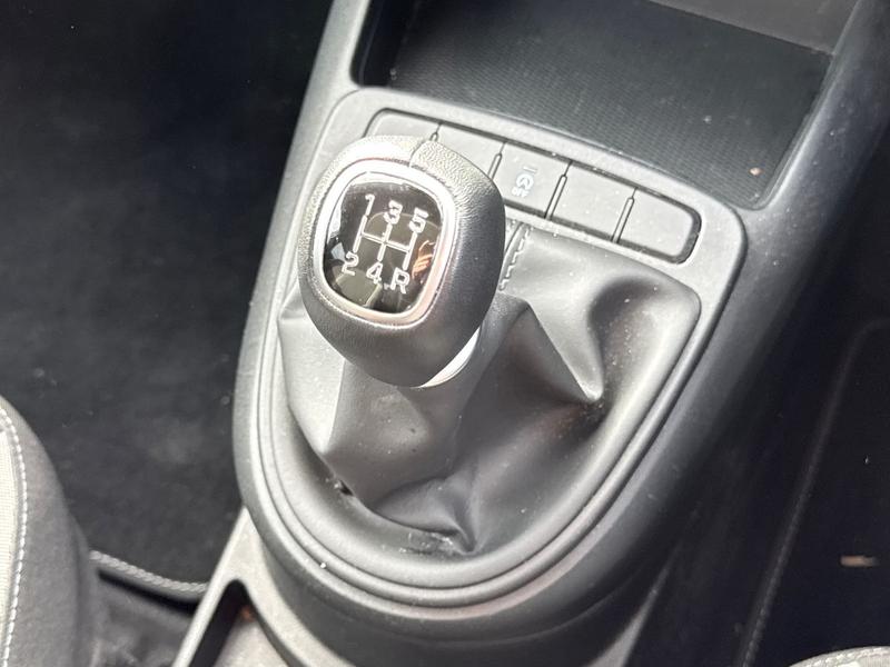 Used Hyundai i10 2023 for sale - 78001318: Photo 26