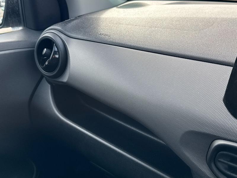 Used Hyundai i10 2023 for sale - 78001318: Photo 29