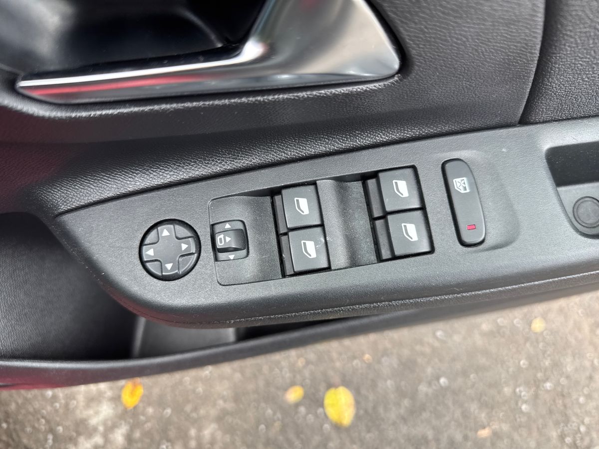 Used Vauxhall Corsa 2024 for sale - 76217107: Photo 17