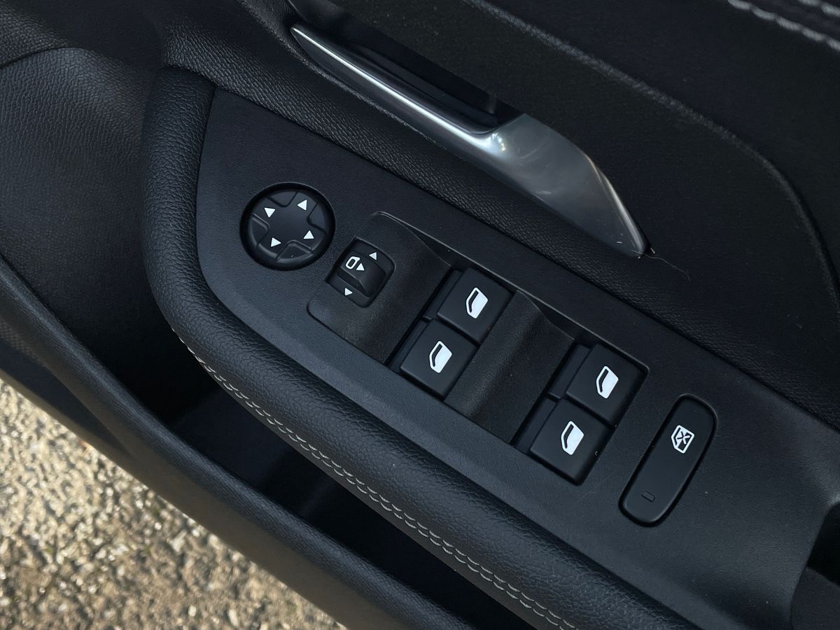 Used Vauxhall Mokka 2023 for sale - 77893883: Photo 17