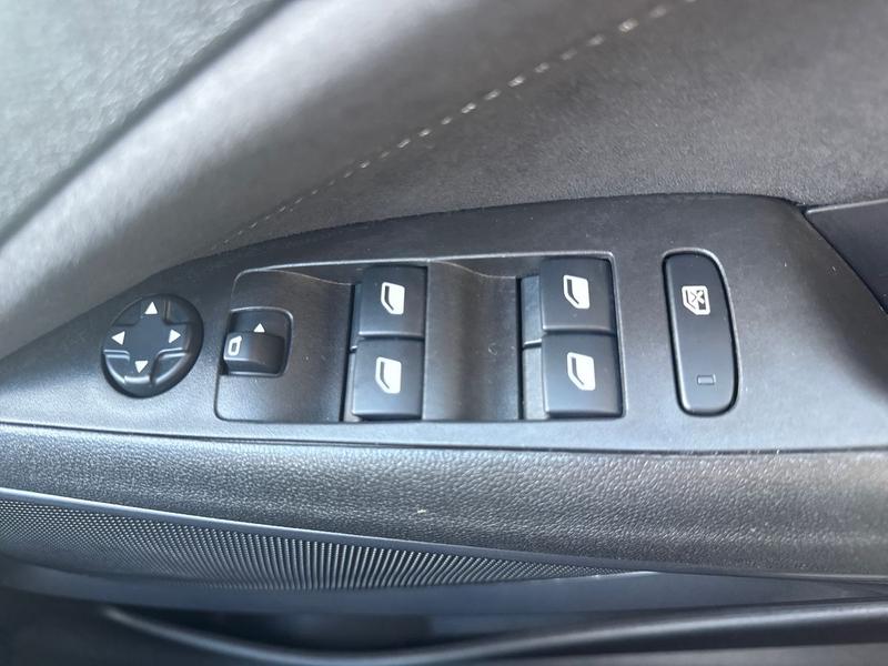 Used Vauxhall Crossland 2022 for sale - 78042834: Photo 17