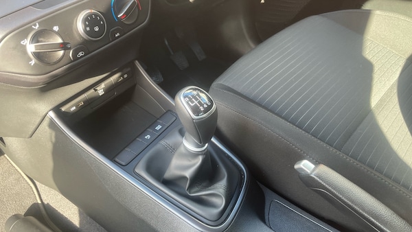 Used Hyundai i20 2023 for sale - 75773000: Photo 13