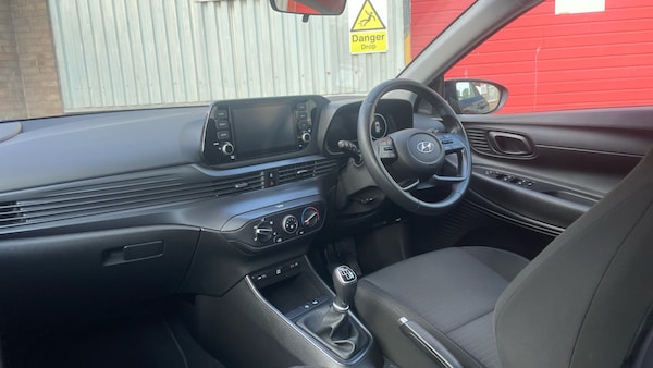 Used Hyundai i20 2023 for sale - 75773000: Photo 9