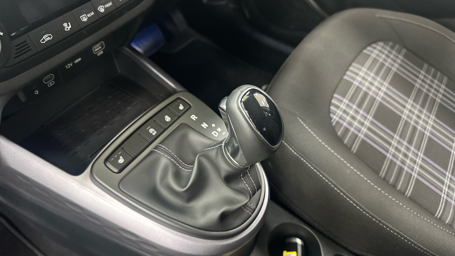 Used Hyundai i10 2024 for sale - 76192960: Photo 13