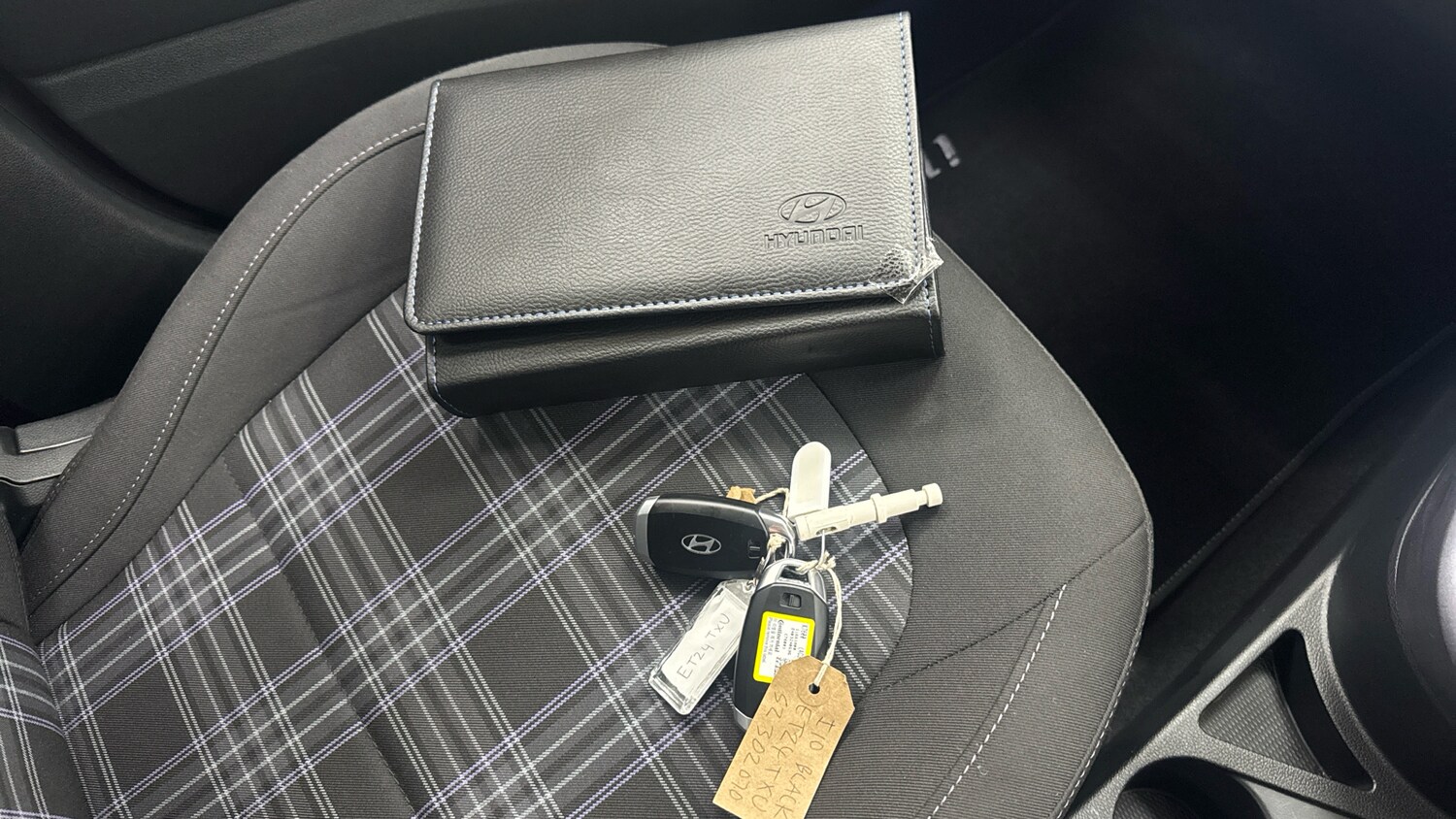 Used Hyundai i10 2024 for sale - 76192960: Photo 19