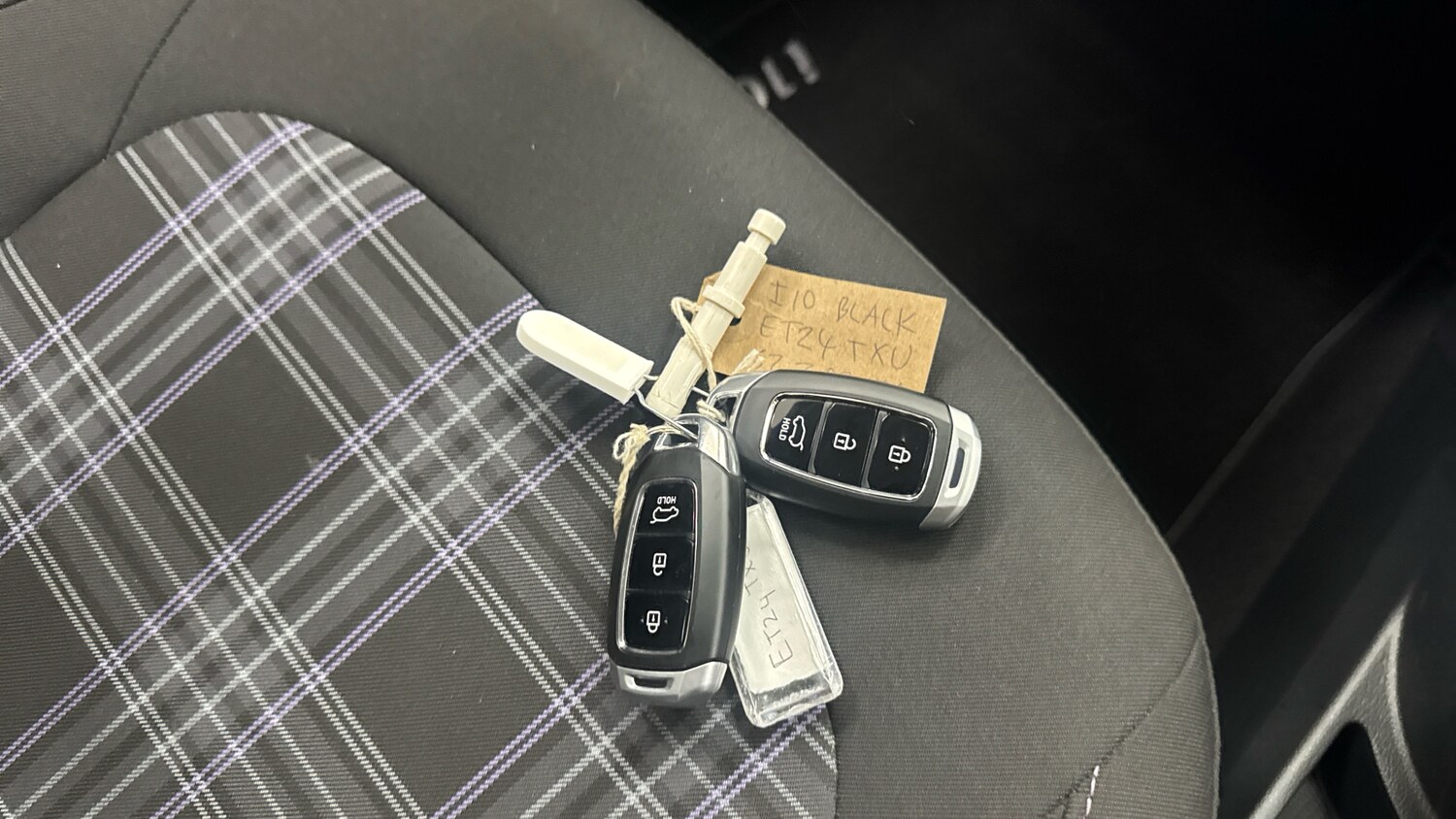 Used Hyundai i10 2024 for sale - 76192960: Photo 20