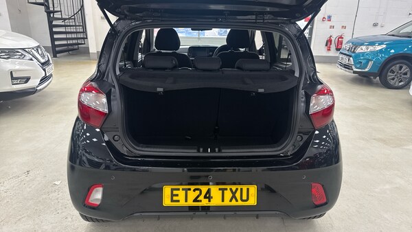 Used Hyundai i10 2024 for sale - 76192960: Photo 4