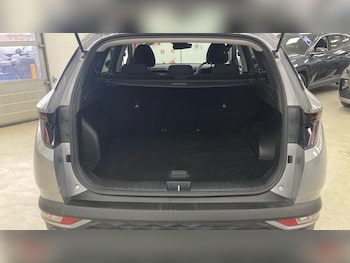 Used Hyundai TUCSON 2022 for sale - 76477790: Photo