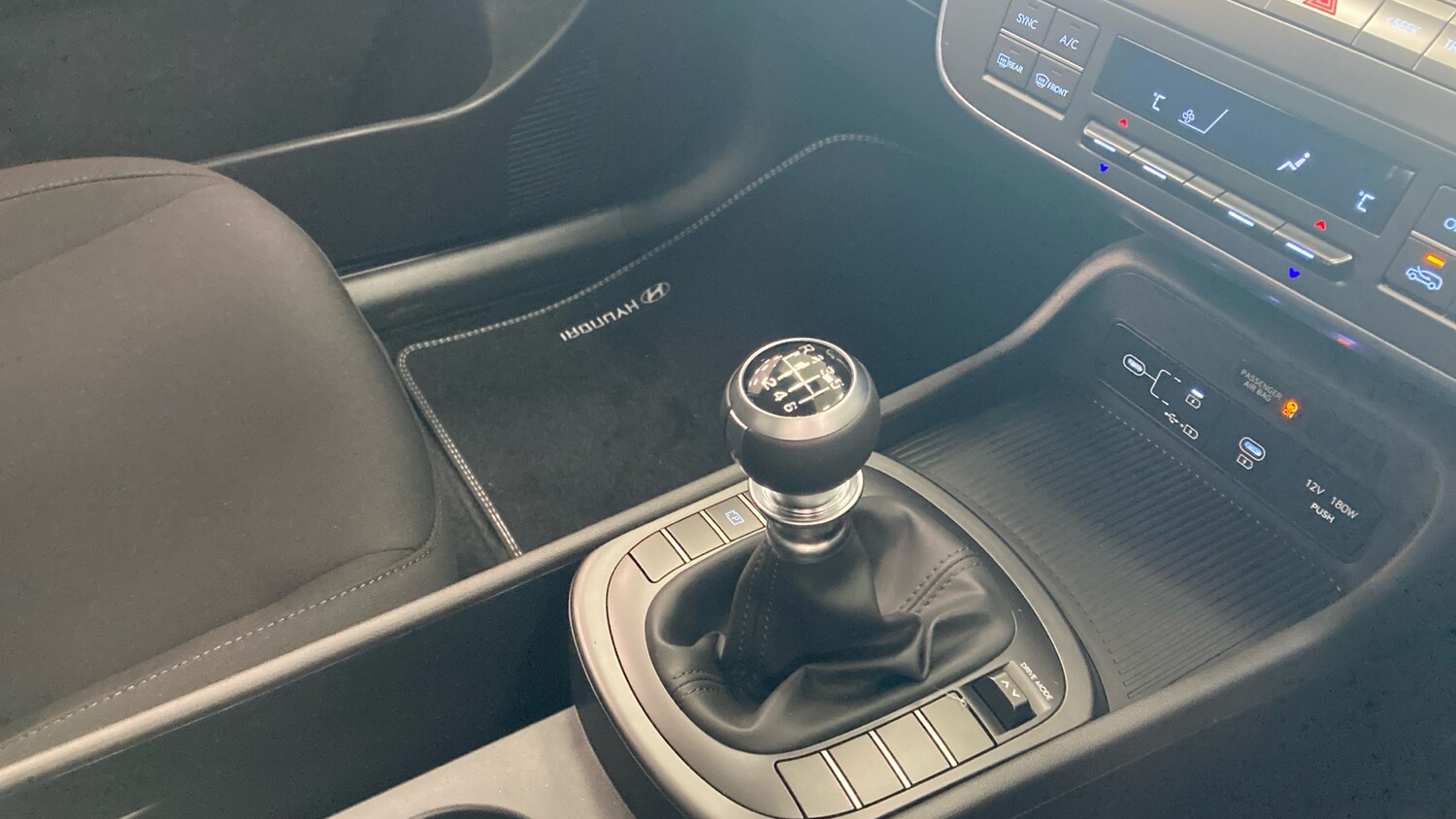 Used Hyundai KONA 2025 for sale - 76500047: Photo 13